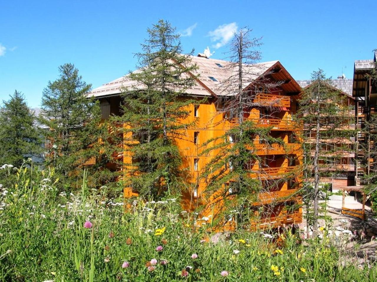 Vacanceole - Residence Vega Risoul Bagian luar foto