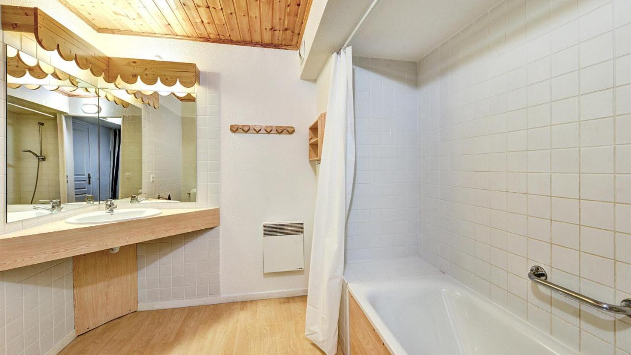 Vacanceole - Residence Vega Risoul Bagian luar foto